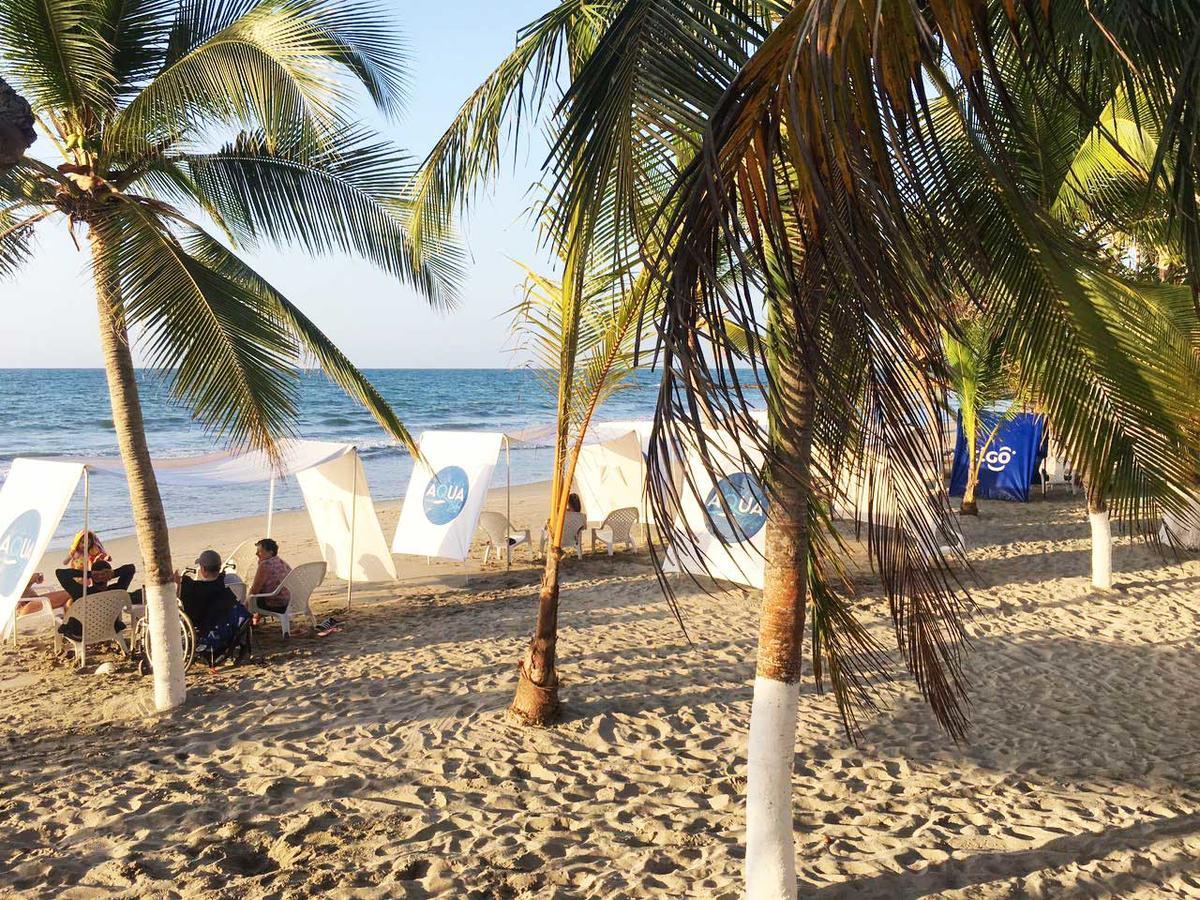 Cabanas Aqua Blue Coveñas Buitenkant foto