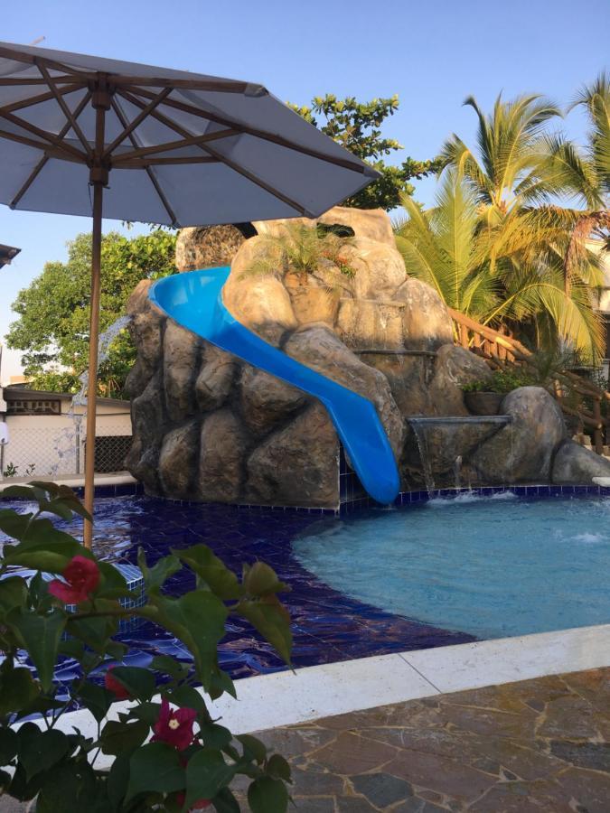 Cabanas Aqua Blue Coveñas Buitenkant foto